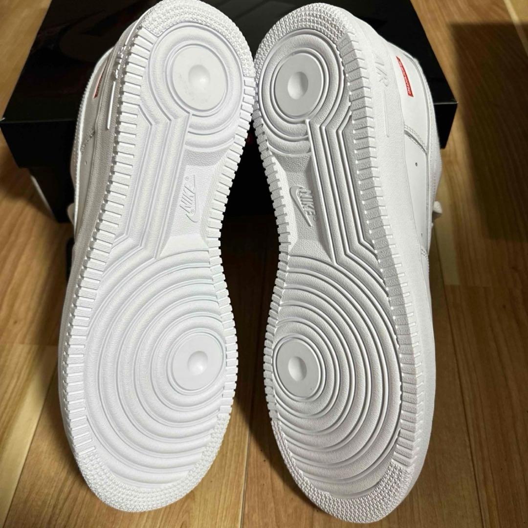 Nike Air Force 1 Supreme コラボモデル