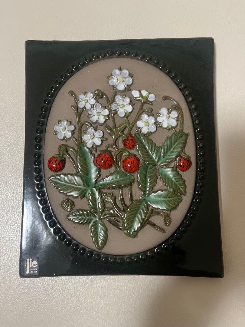 Jie Gantofta（ジイ・ガントフタ）　野いちご(ワイルドストロベリー)