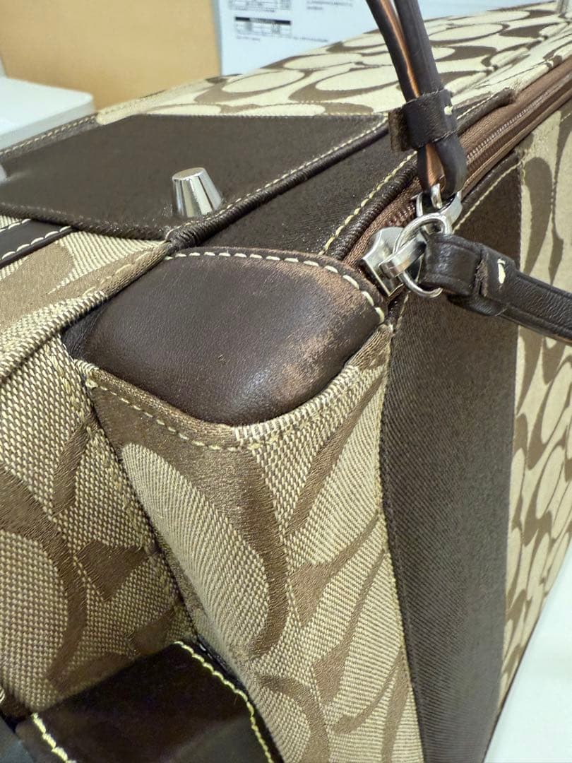 【美品】Coach モノグラムキャリーケース 中型　77180