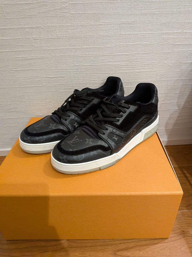 Louis Vuitton ブラックスニーカー