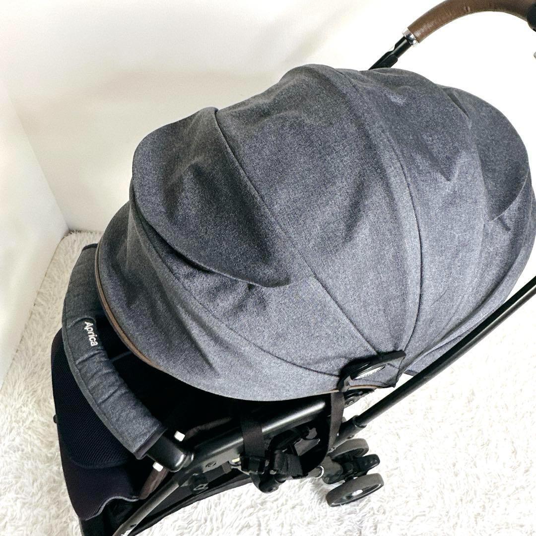 【美品】　Aprica アップリカ　ラクーナクッションフリー　デニム　2021年