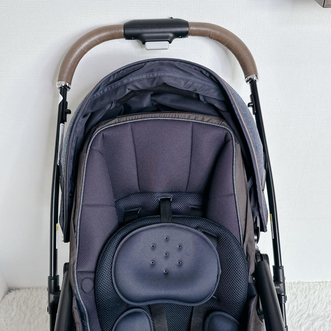 【美品】　Aprica アップリカ　ラクーナクッションフリー　デニム　2021年