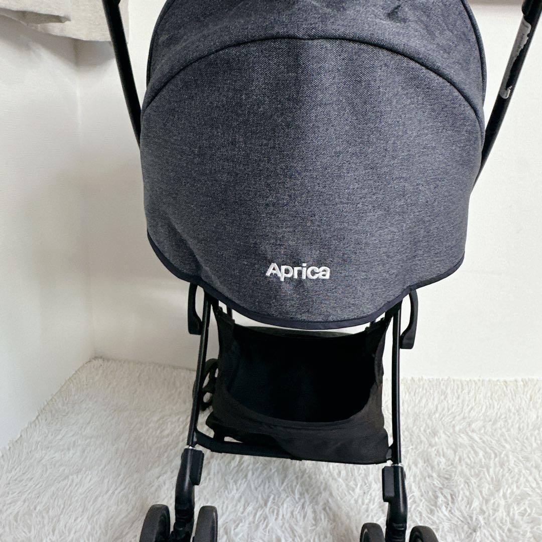 【美品】　Aprica アップリカ　ラクーナクッションフリー　デニム　2021年