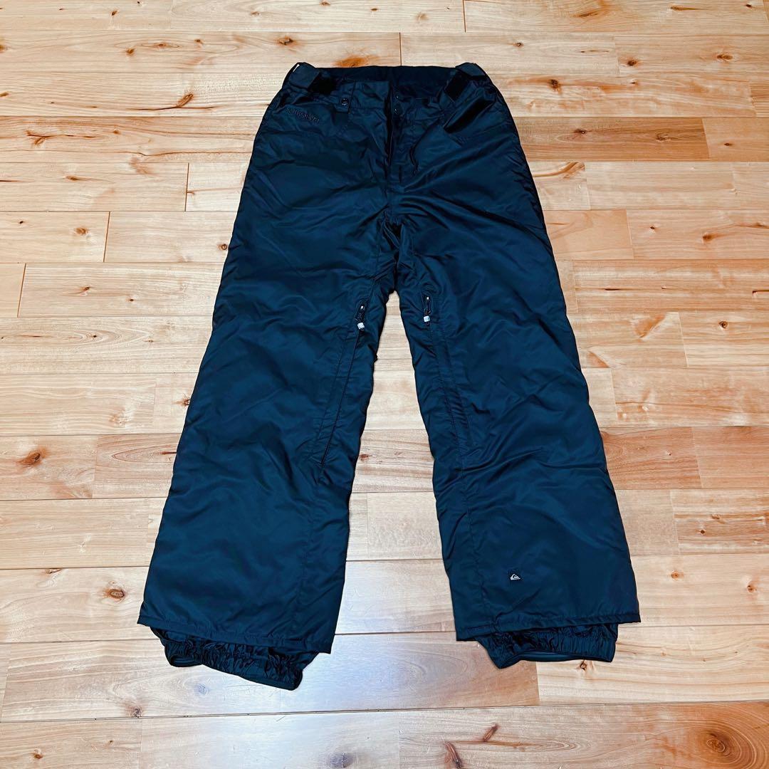 美品スキーウェア150 QUIKSILVER 上下セット デザインかっこいい