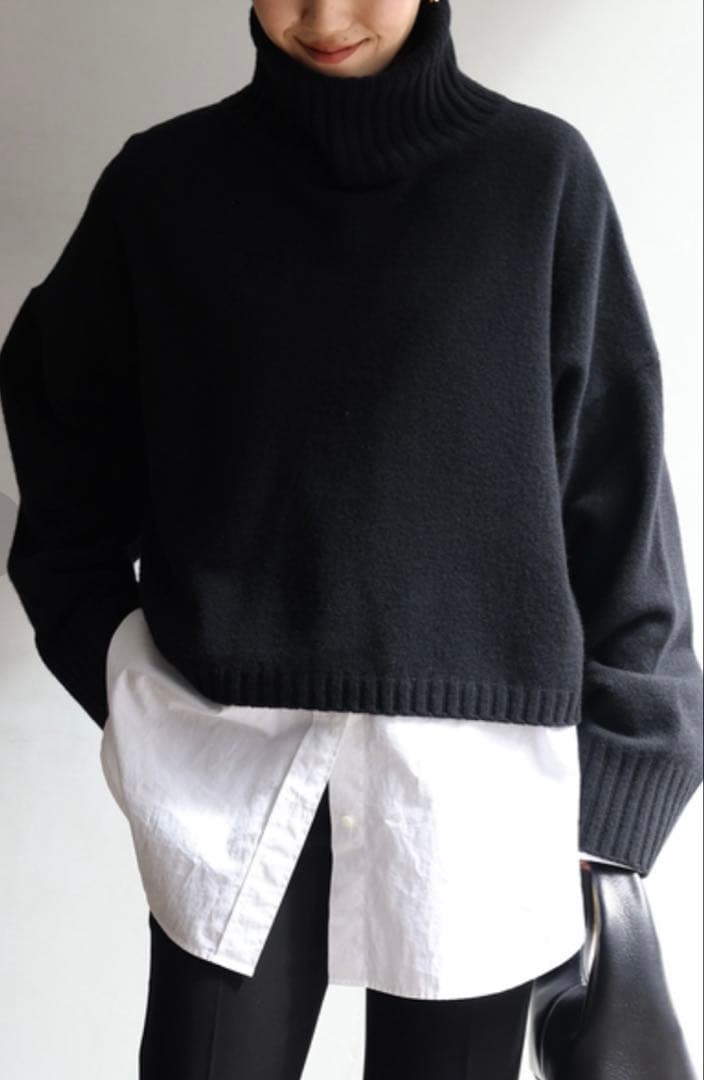 ドゥーズィエムクラス　Cropped タートルネックプルオーバー　クリーニング済