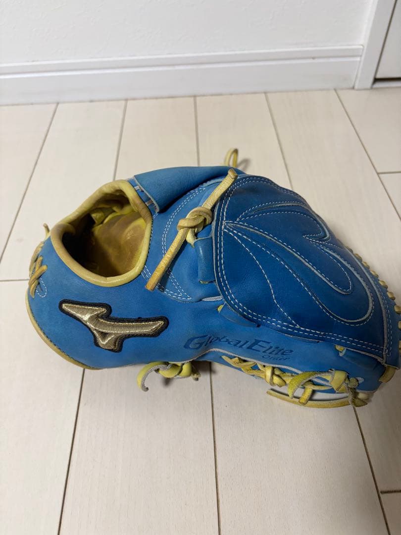 Mizuno Global Elite 軟式グローブ 青　大人用
