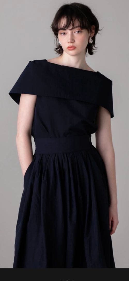 【値下げ】elu. 【新品未使用】完売品オーロラブラウスMサイズ