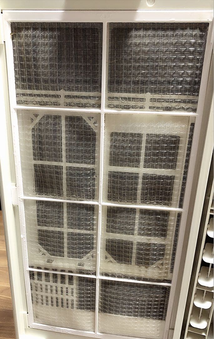 窓用エアコン スリムタイプ ホワイトCW-F1620