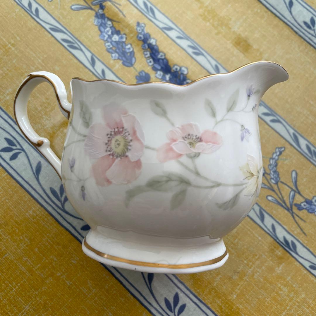 ナルミボーンチャイナ　パステルカガーデン