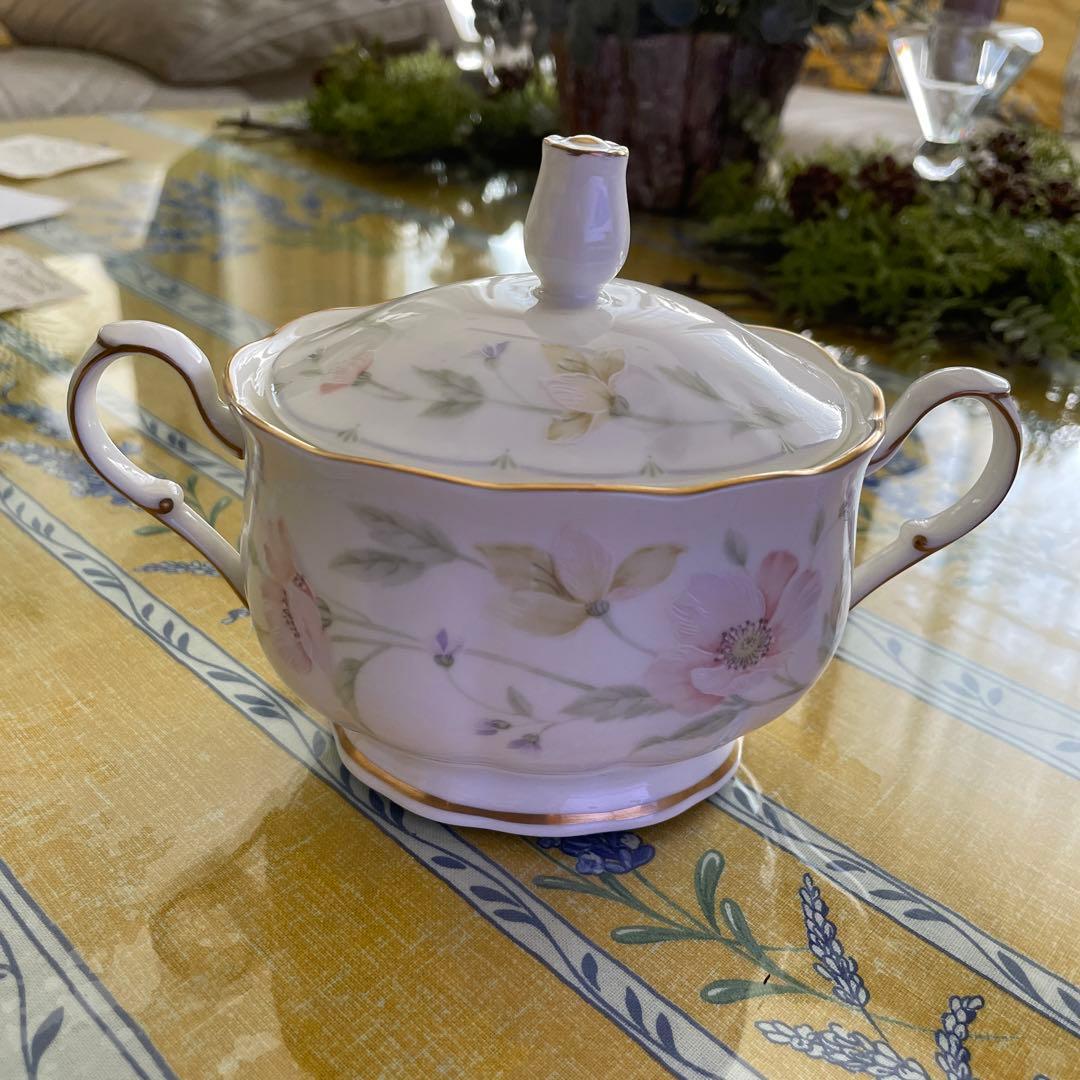 ナルミボーンチャイナ　パステルカガーデン