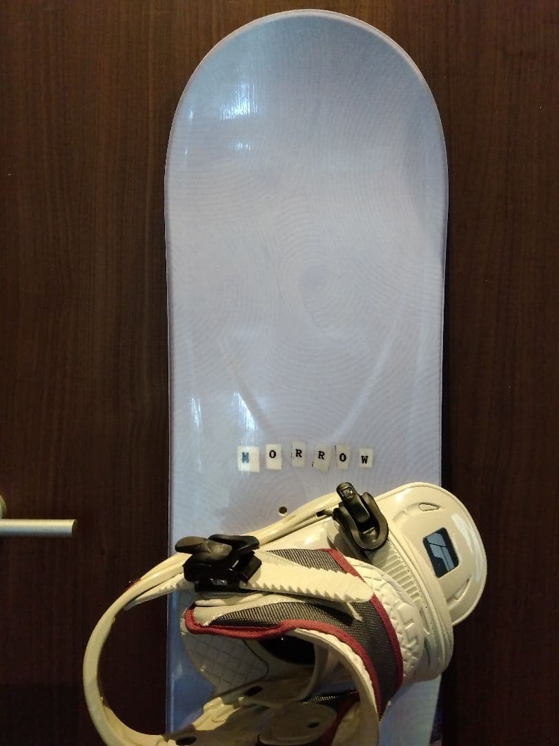 【送料無料】✨️希少✨️MORROW 146 レディース スノーボードセット‼️