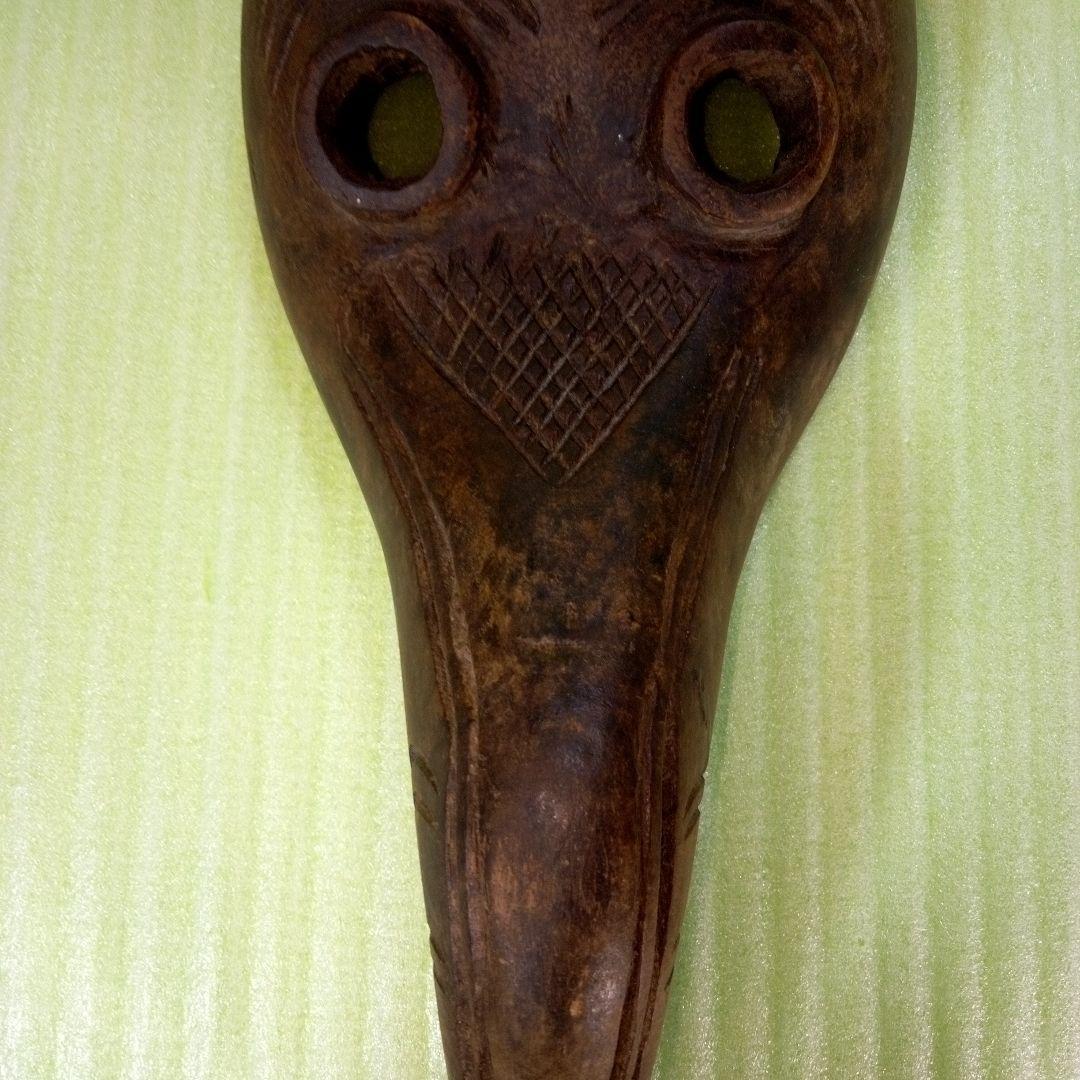 木製　木彫り　鳥人間のようなマスク　お面　レトロ　アンティーク　オブジェ