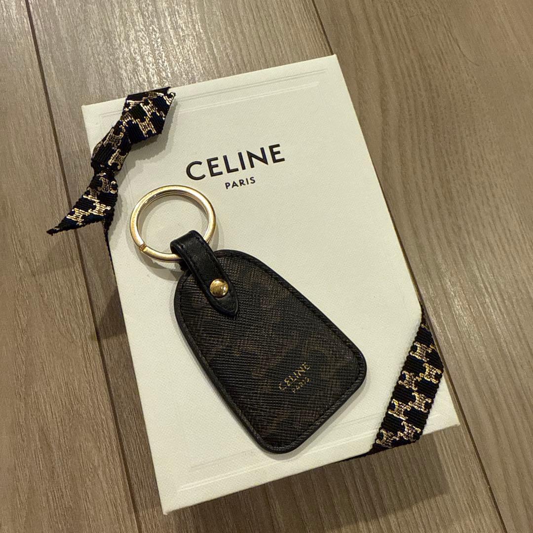 セリーヌ　CELINE キーホルダー　キーリング　トリオンフ(両面柄)