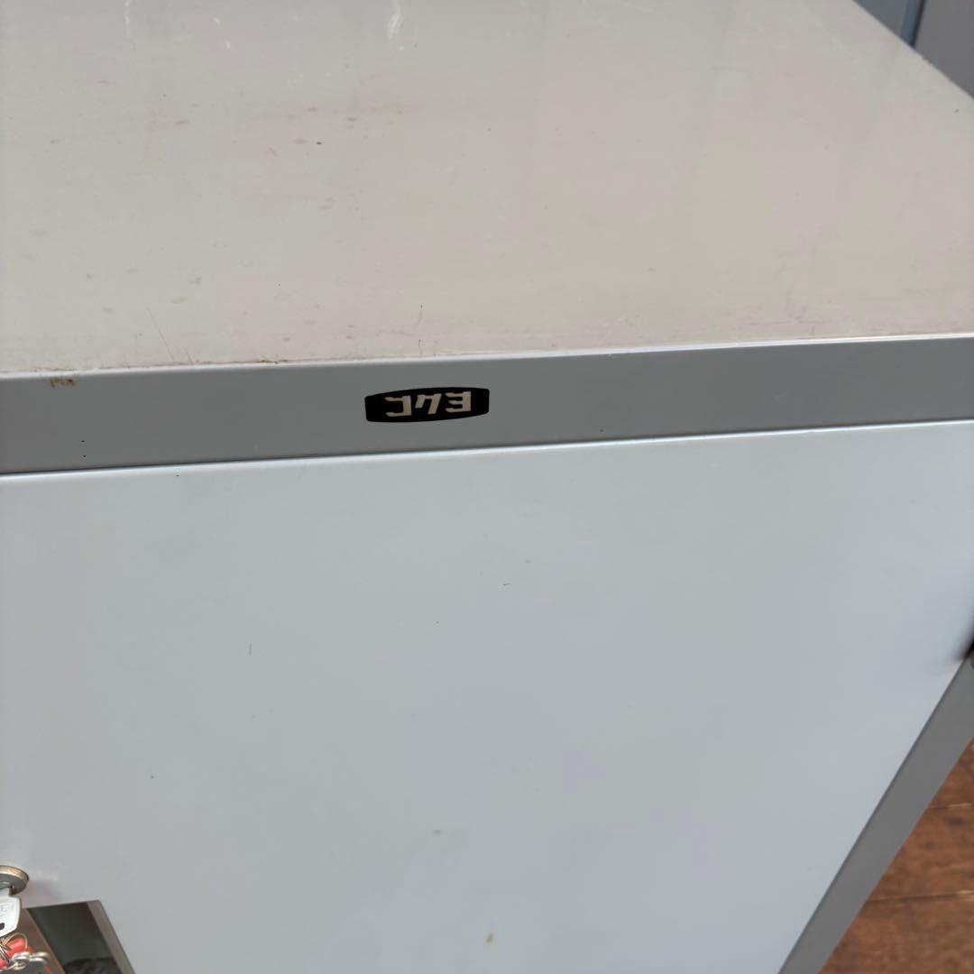 昭和レトロ コクヨ スチールキャビネット 鍵付き収納庫 引き出し付 書庫 グレー