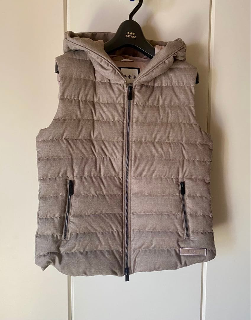 【Rainbow】TATRAS タトラス　フード　ダウンベスト　L シルク