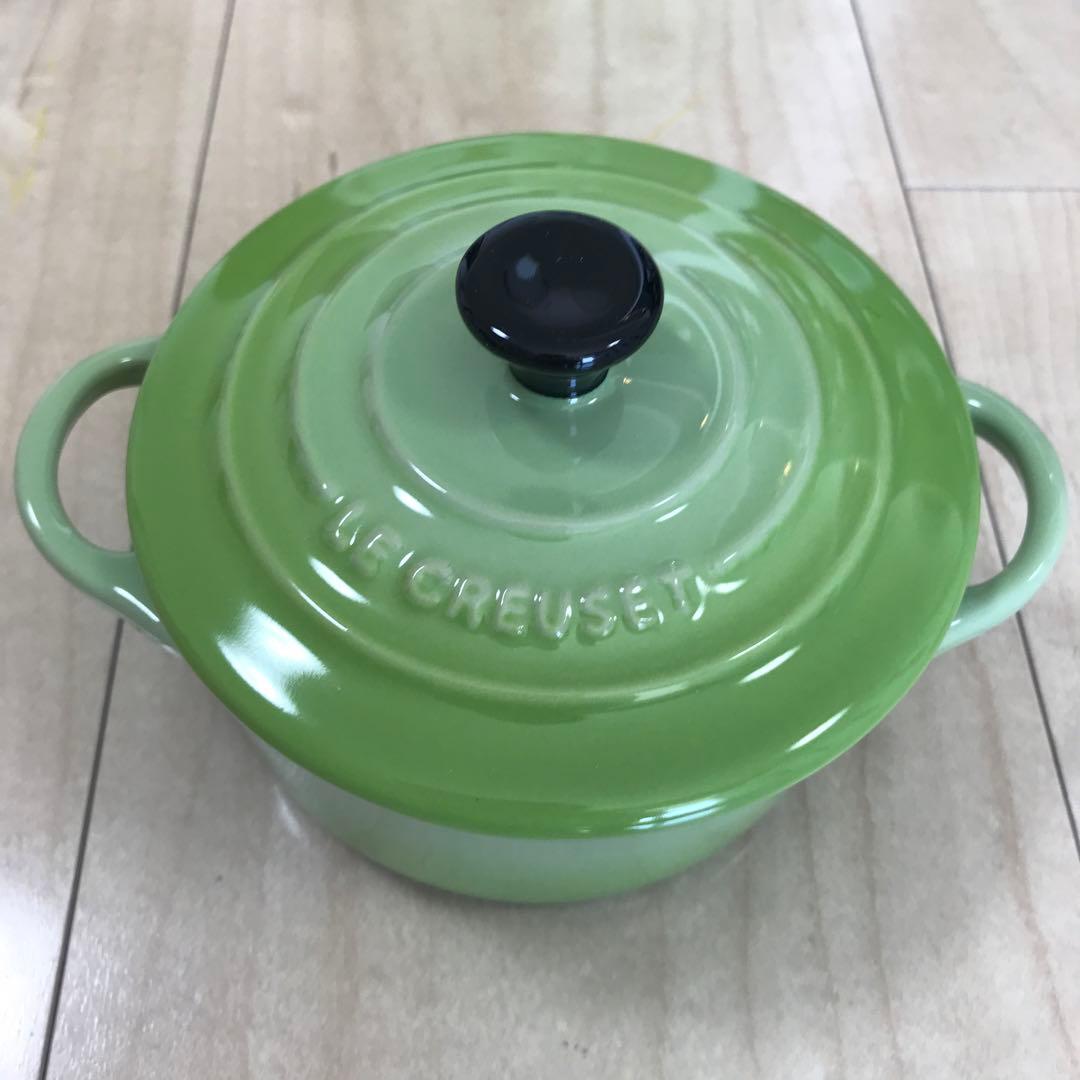 【再値下！】【新品未使用2個セット】ル・クルーゼ ミニココット10cm 専用箱付