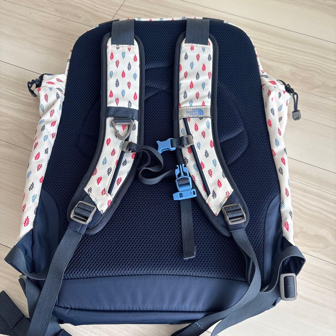 美品☆ノースフェイス サニーキャンパー 40+6　キッズ リュック