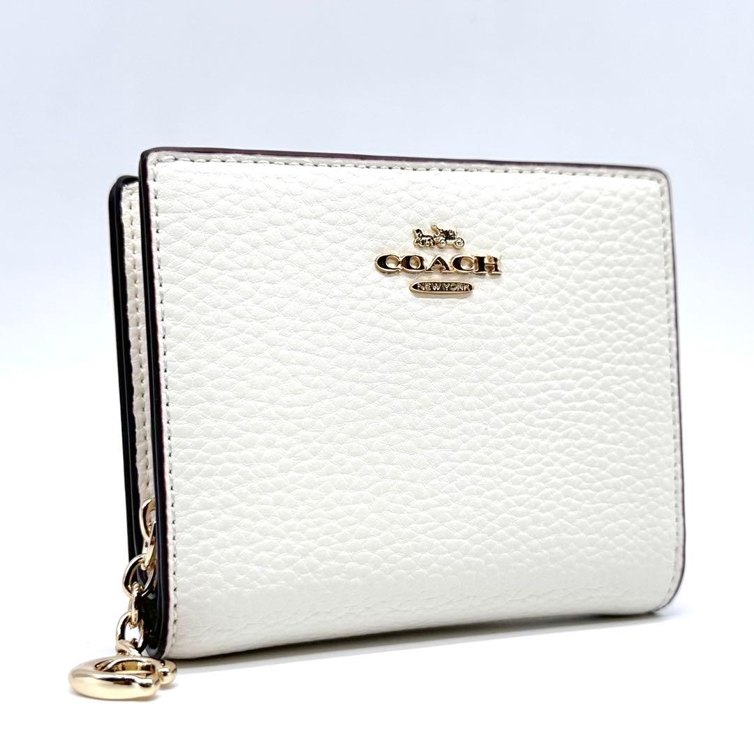 未使用✨COACH スナップウォレット ２つ折り財布 Cチャーム 本革 ホワイト