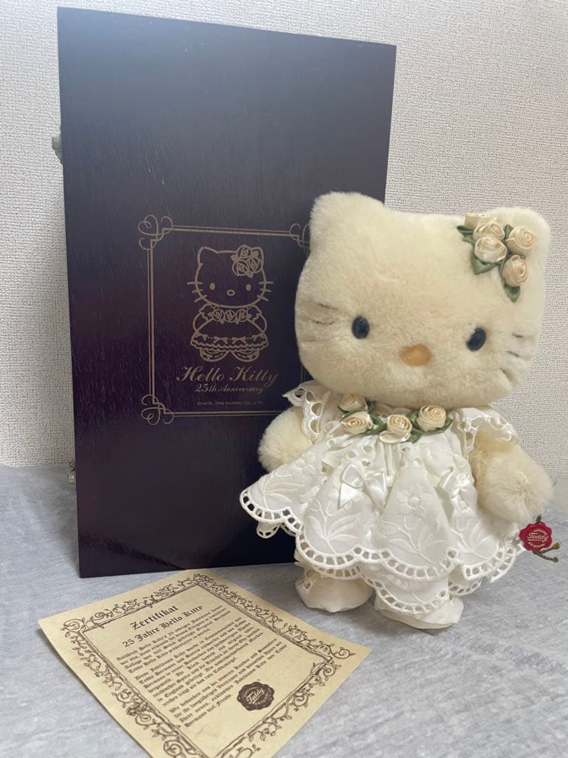 ハローキティ25周年希少限定500体ハーマン社サンリオ 箱 証明書付