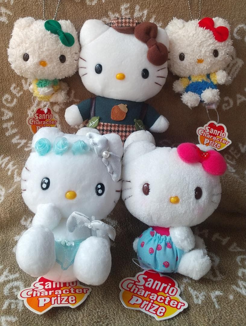 キティ　ぬいぐるみ　マスコット　エンジェル　いちご　どんぐり　キーホルダー
