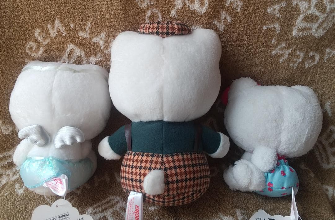 キティ　ぬいぐるみ　マスコット　エンジェル　いちご　どんぐり　キーホルダー