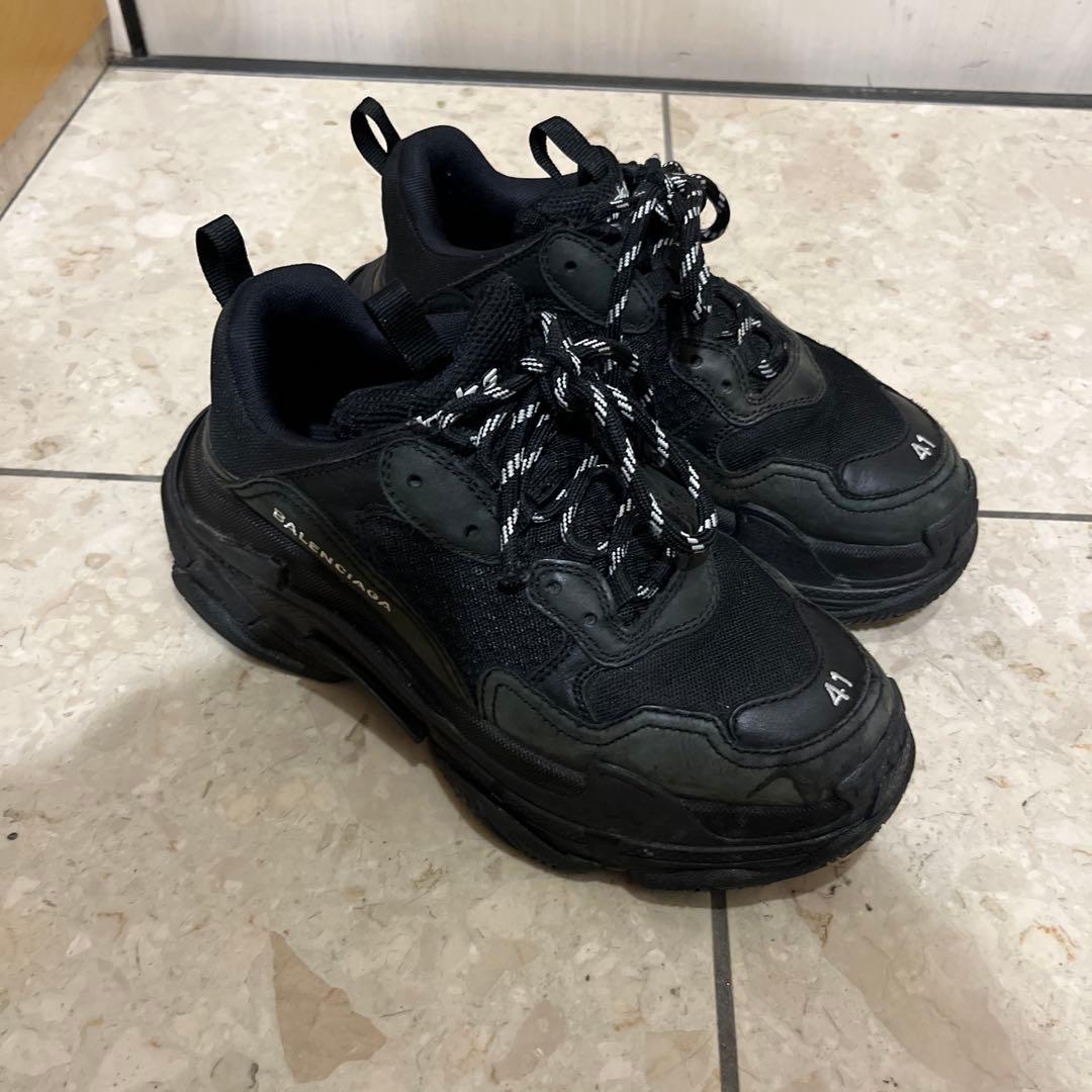 BALENCIAGA トリプルエス