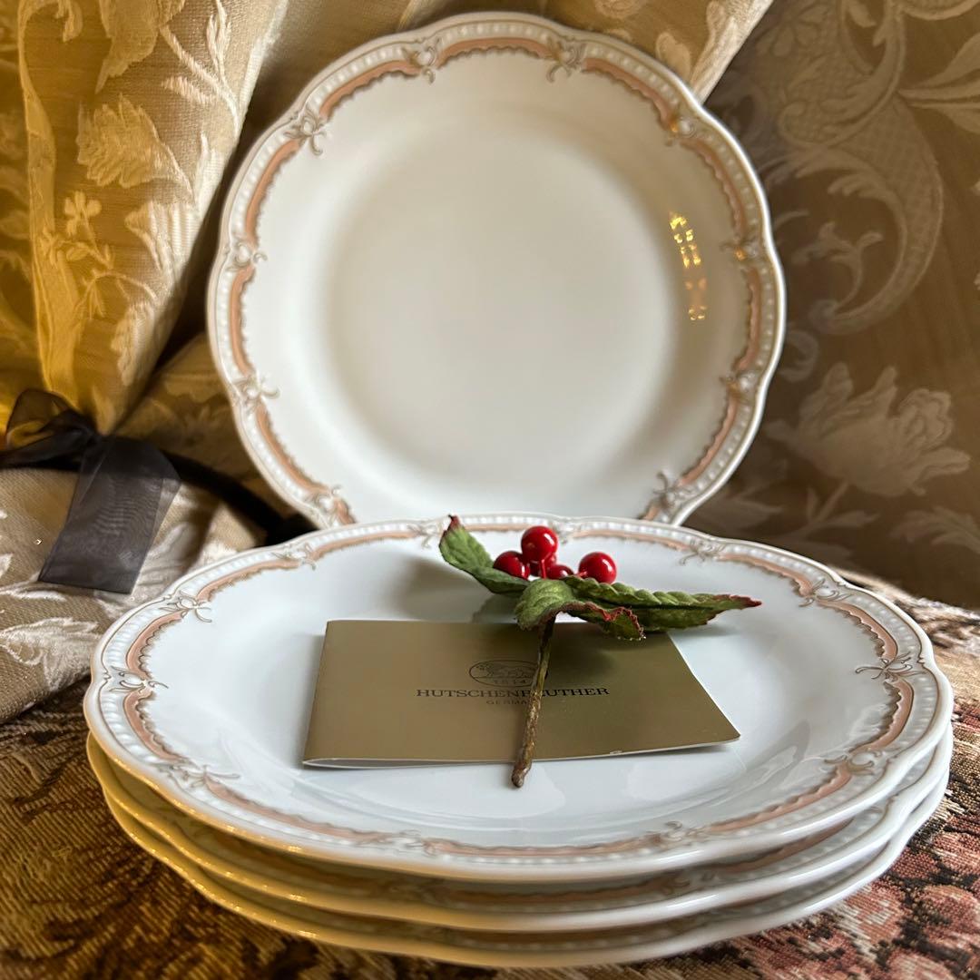 新品ドイツ製 HUTSCHENREUTHER ペールピーチ 美しいケーキプレート