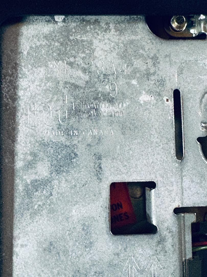 ヴィンテージ 壁掛け ダイアル 電話機 クリーム色