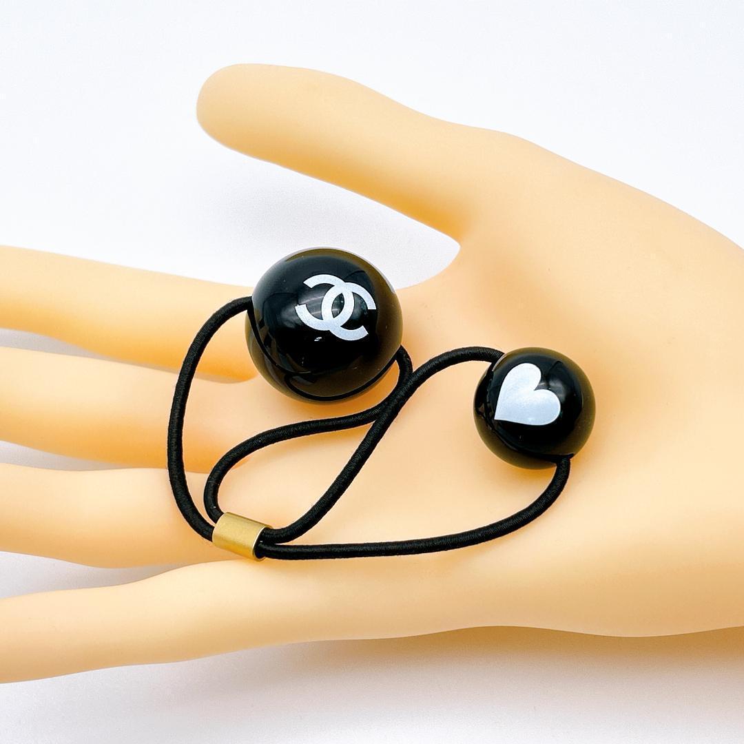 【極美品！鑑定済み！】シャネル ヘアゴム 2個セット ハート ブラック