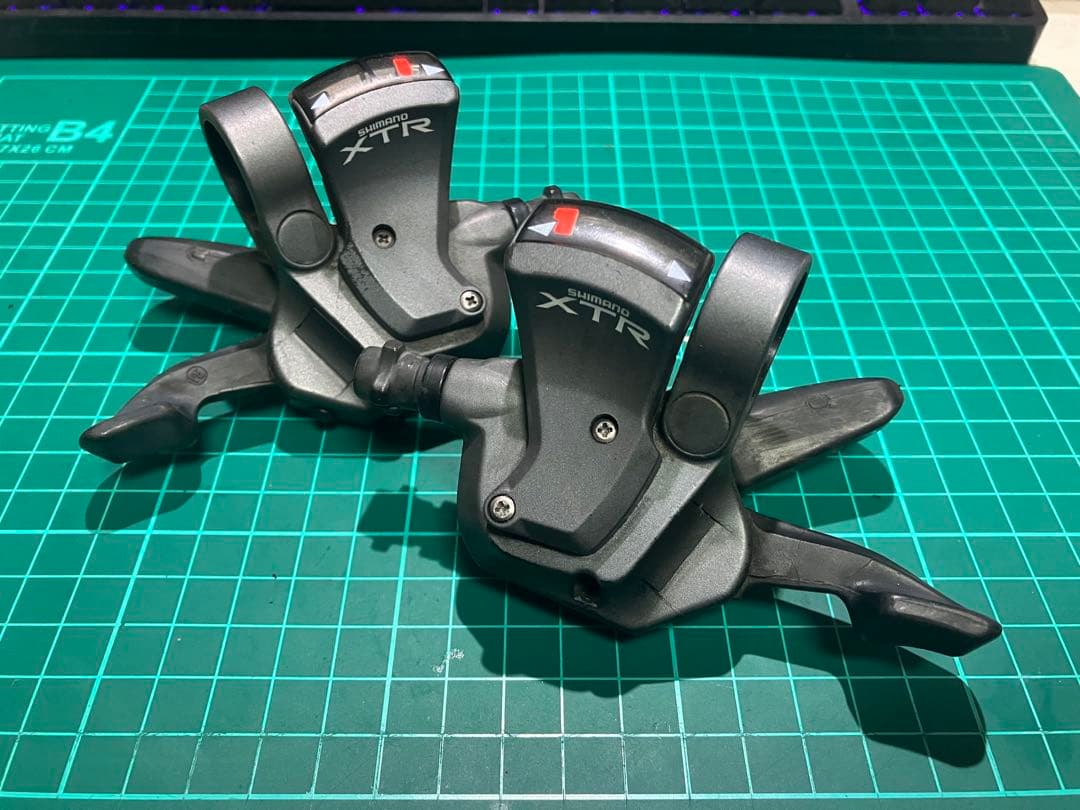 shimano sl-m951 XTR シフター　3×8s