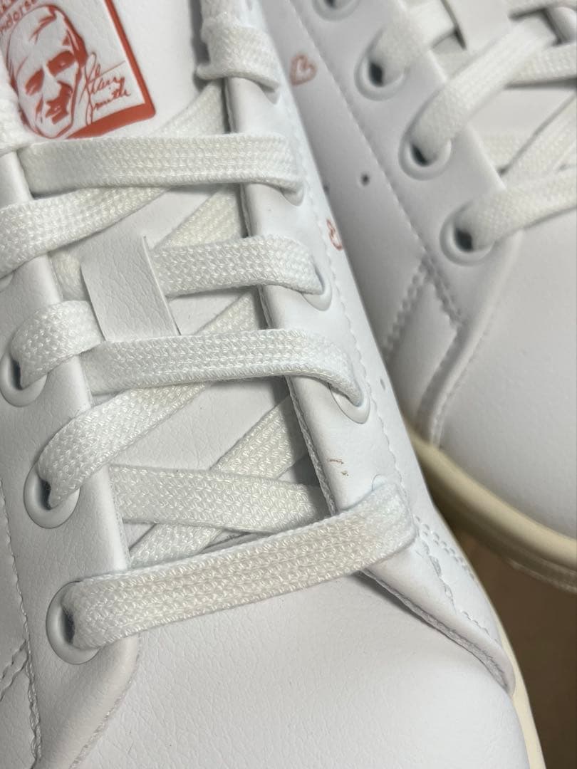 新品未使用　アディダス スタンスミス （ハート バレンタインIG8482）