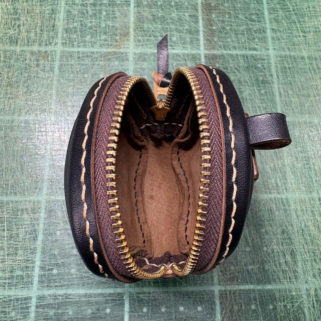 ほしにく　レザーポーチ