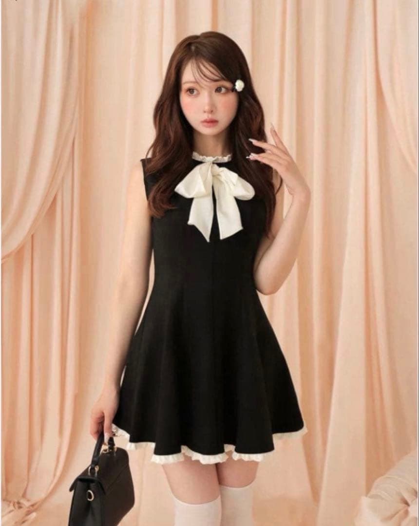 Mmeeme リボンスエードフレアワンピース