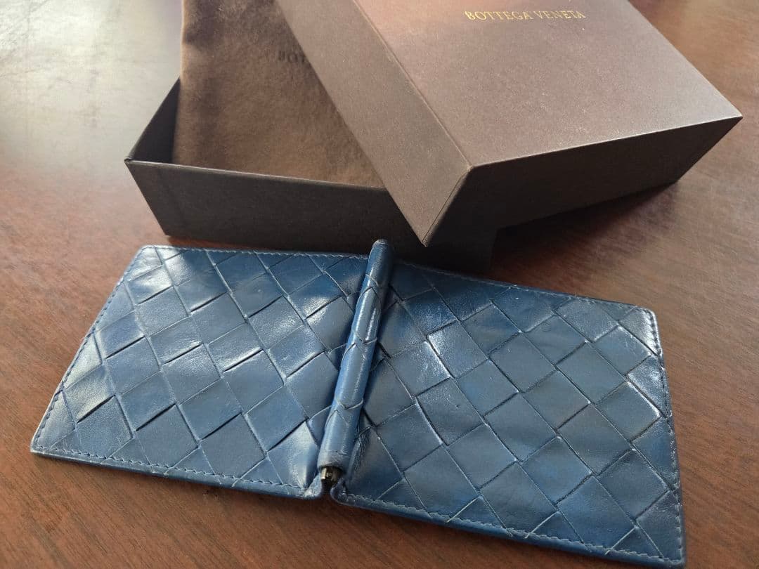 【箱付き】ボッテガべネタ マネークリップ イントレチャート 青