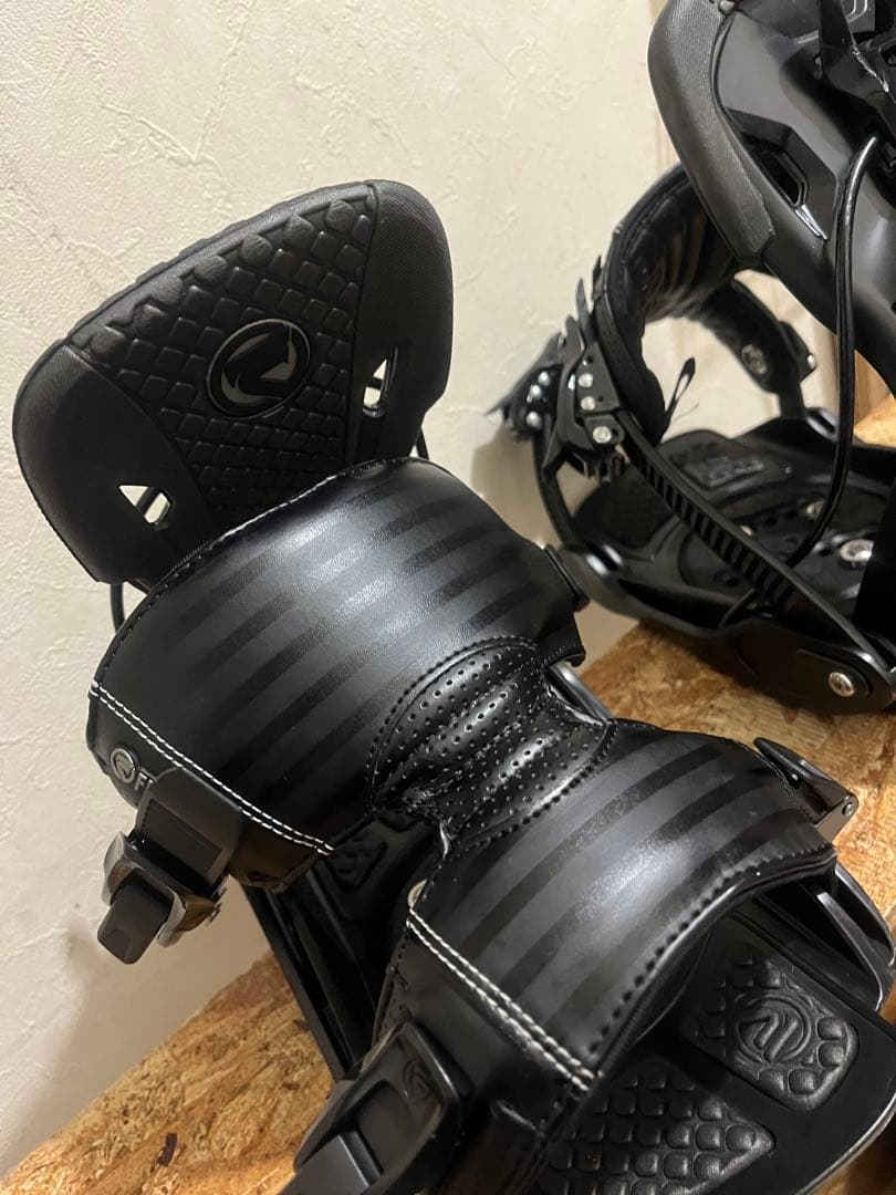 超美品！FLOW FIVE Mサイズ　ワンタッチバイン