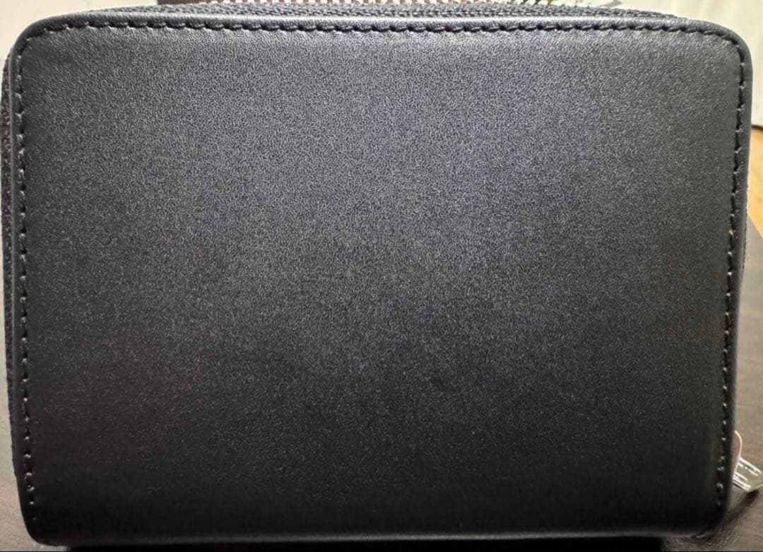 A.P.C. コンパクトウォレット　財布　黒