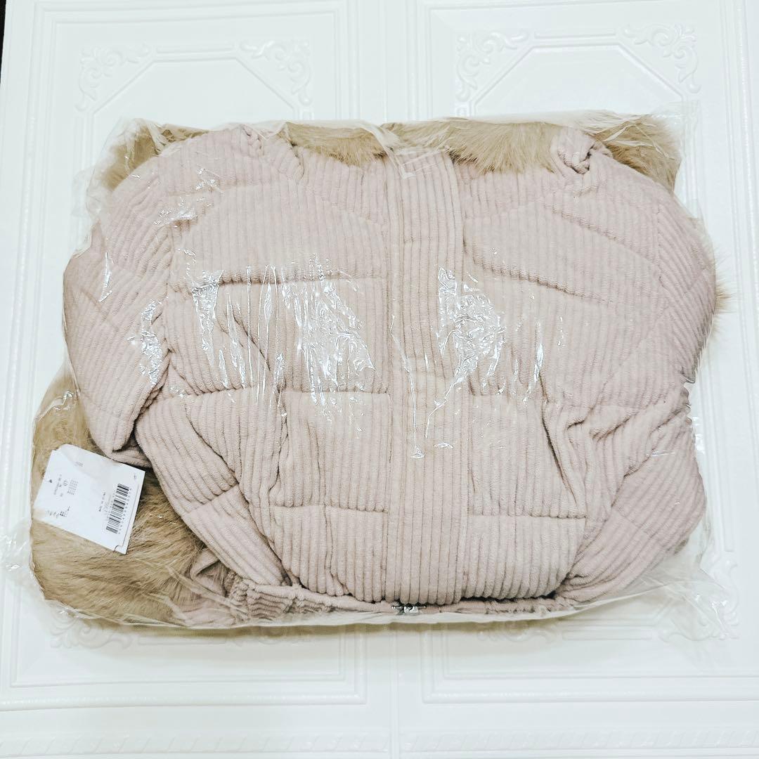 新品未使用【ミシェルマカロン】コーデュロイベルトダウンコート