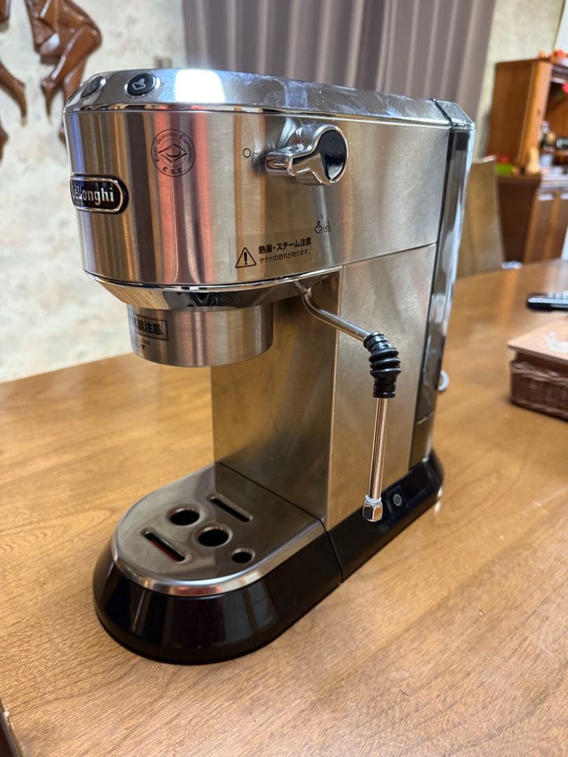 デロンギ　エスプレッソマシンセット　EC680M