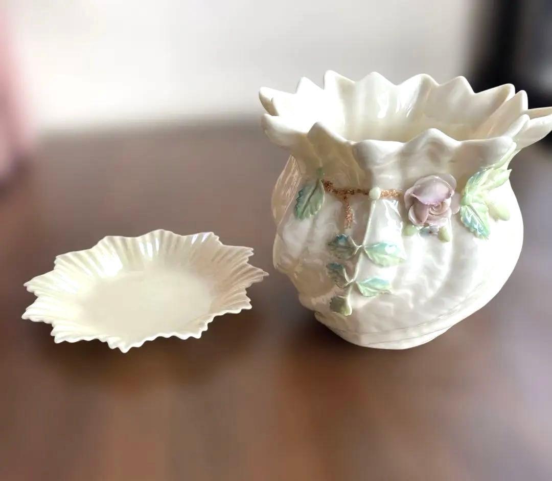 美品レア 高級陶磁器ベリーク（パリアンチャイナ）花瓶と小皿