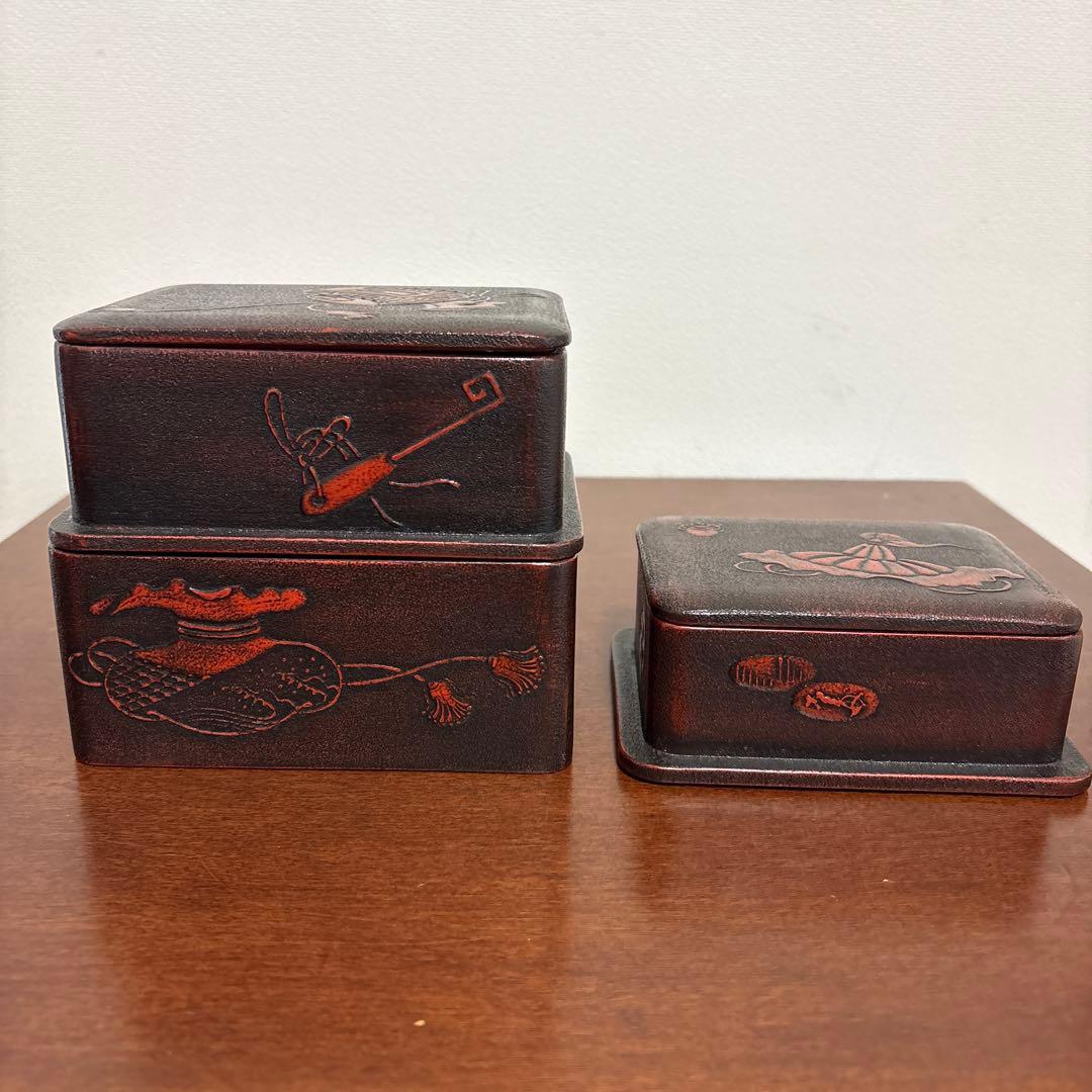 昭和レトロ 漆器 三段重 重箱 角重 民芸文様 蓋なしあり　宝箱　シール入れ