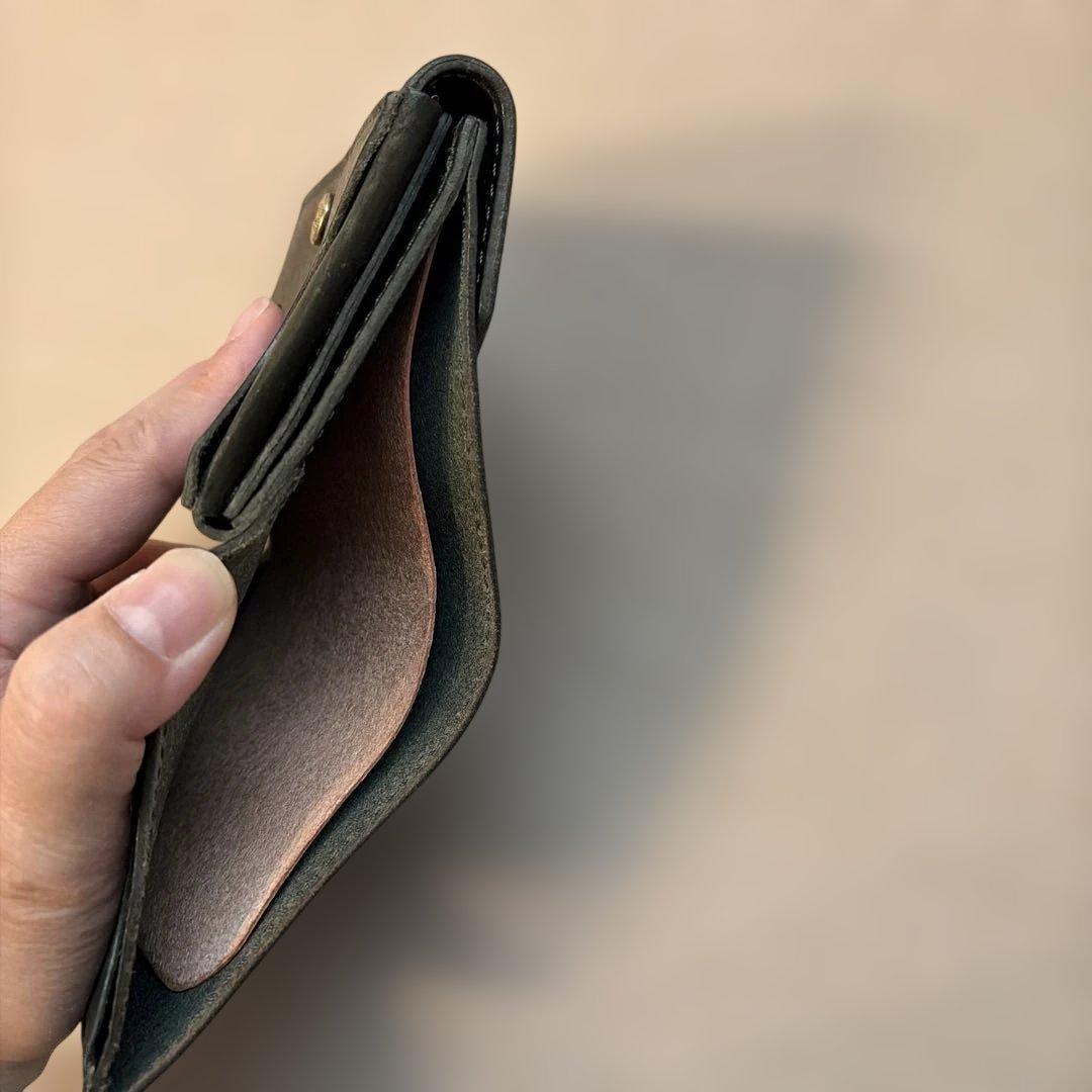 BEERBELLY ハッチバック　二つ折り財布　グリーン