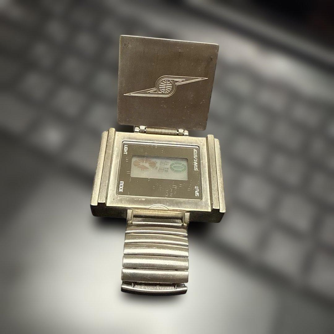 ウルトラセブン ビデオシーバー デジタルウォッチ ウルトラ警備隊 腕時計