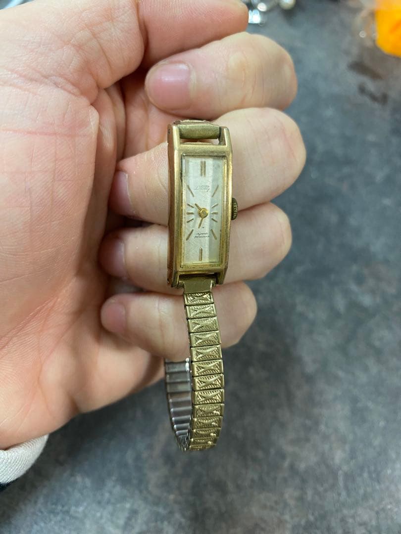 ヴィンテージ時計、金メッキ時計