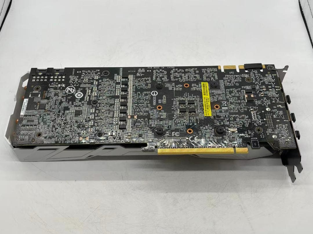 値下げ GeForce GTX1080ti GIGABYTE グラフィックボード