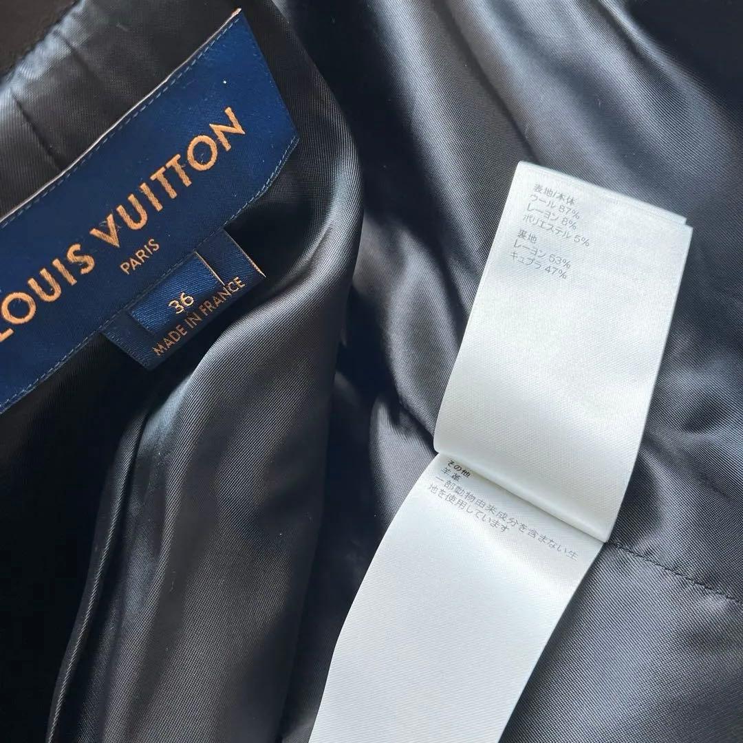 美品　LOUISVUITTON ヴィトン モノグラム　 レザー　刺繍　コート