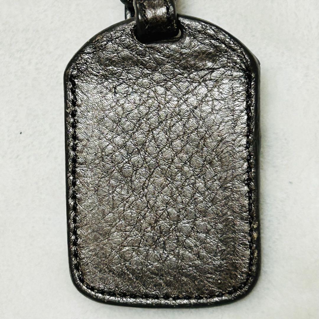 PRADA プラダ　ネームタグ　カデナ