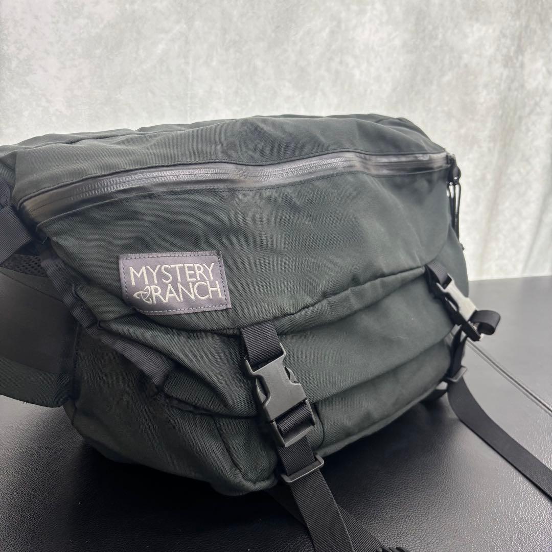 MYSTERY RANCH メッセンジャーバッグ ショルダーバッグ インベーダー