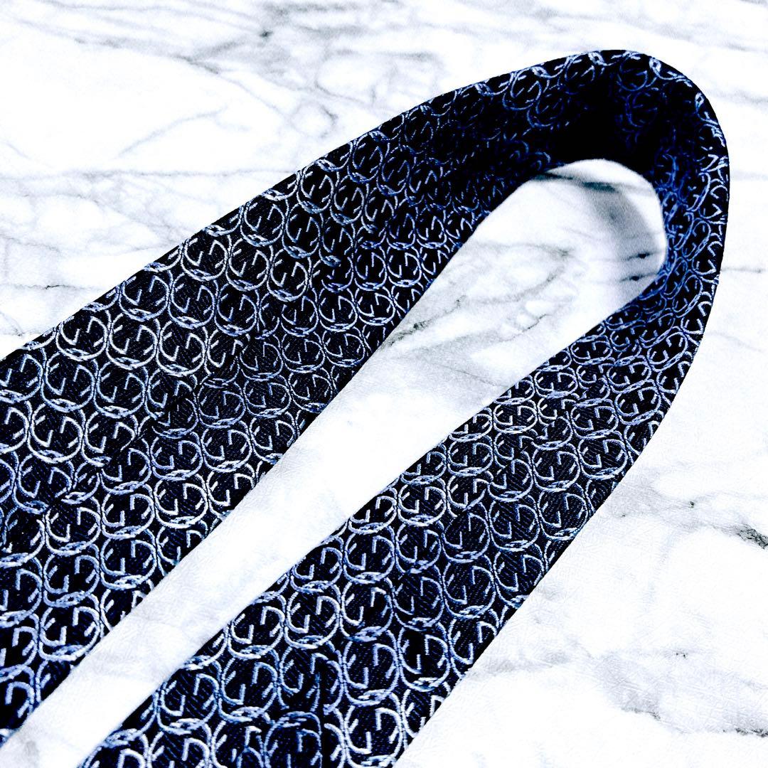 ✨未使用クラス✨唯一無二希少デザイン✨GUCCI グラデーションGG柄　ネクタイ