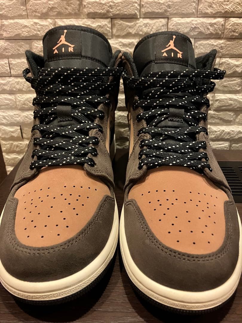 エアジョーダン1 MID SE