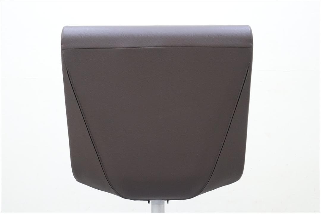 展示品 カッシーナ ブーメラン プリュス ラウンジ スウィベル チェア 回転